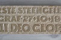 Soli Deo Gloria - eerste steen [particulier bezit]